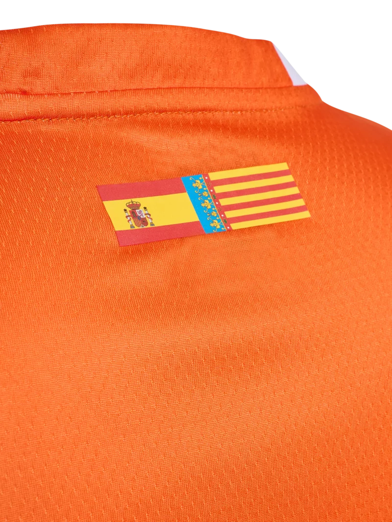 Maillot Valencia Basket ACB 2025-26 closeup flag
